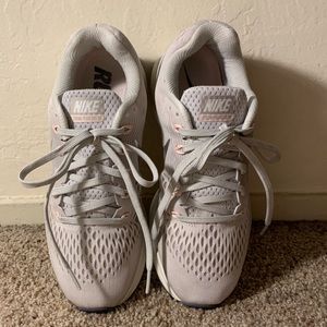 Nike Zoom Pegasus 34 Size 8